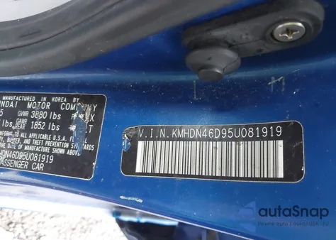 2005 Hyundai Elantra Gls/Gt z USA, uszkodzony, nr VIN KMHDN46D95U081919